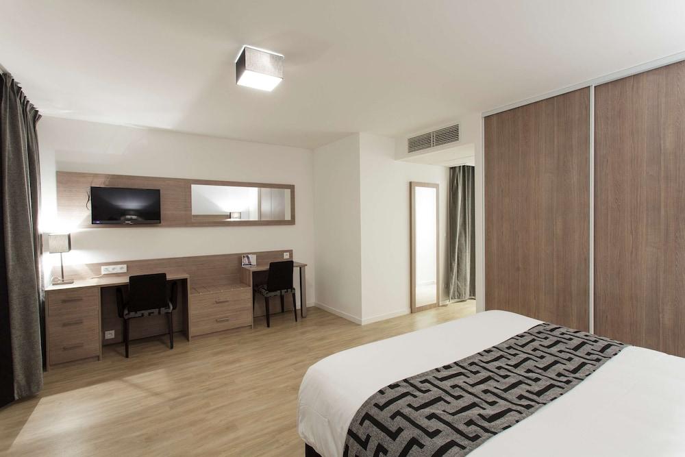Tulip Inn Massy Palaiseau - Residence Екстериор снимка